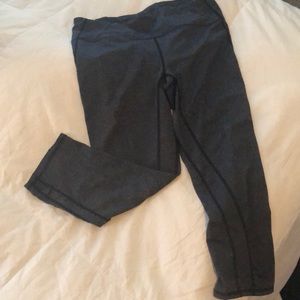 Cropped workout leggings